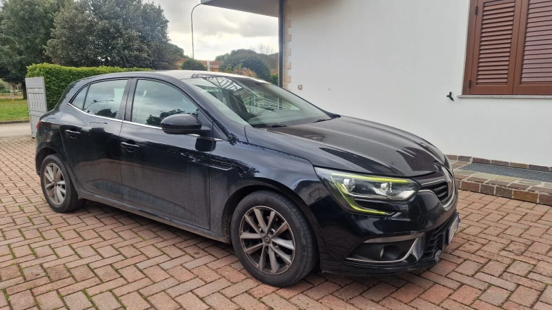 Renault Megane 1.5DCI, снимка 3 - Автомобили и джипове - 48738149