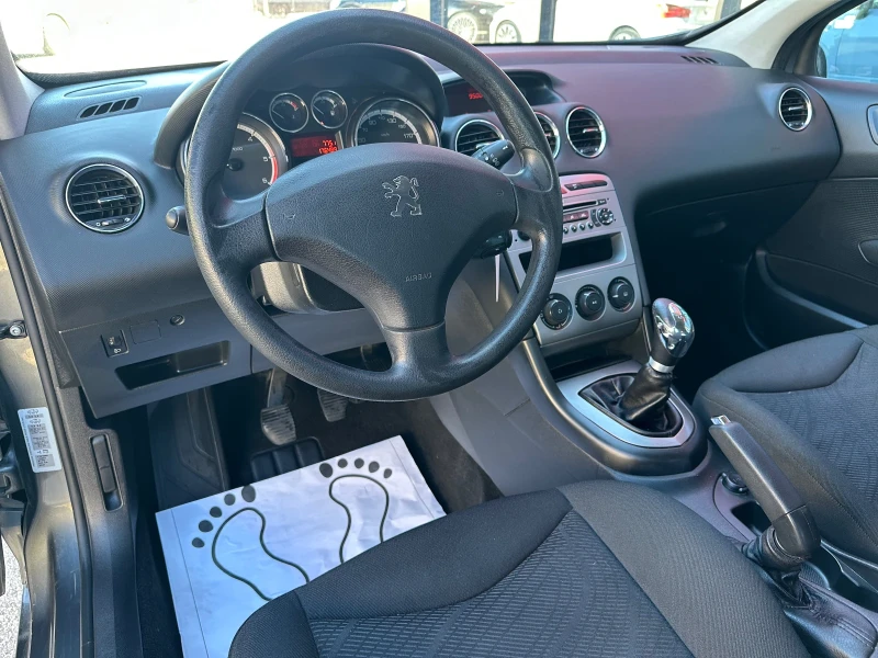 Peugeot 308  1.6HDI, 109к.с, SW, Регистриран, Обслужен, 2к-тГУ, снимка 11 - Автомобили и джипове - 49164646