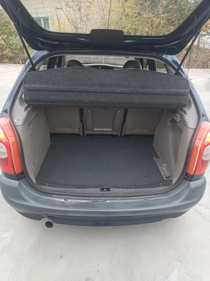 Citroen Xsara picasso 2.0HDI 90, снимка 11 - Автомобили и джипове - 52367845