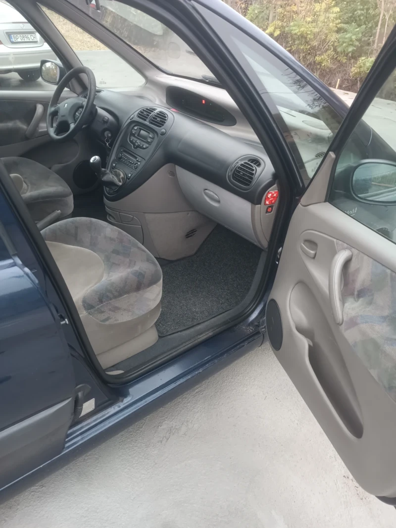 Citroen Xsara picasso 2.0HDI 90, снимка 9 - Автомобили и джипове - 52367845