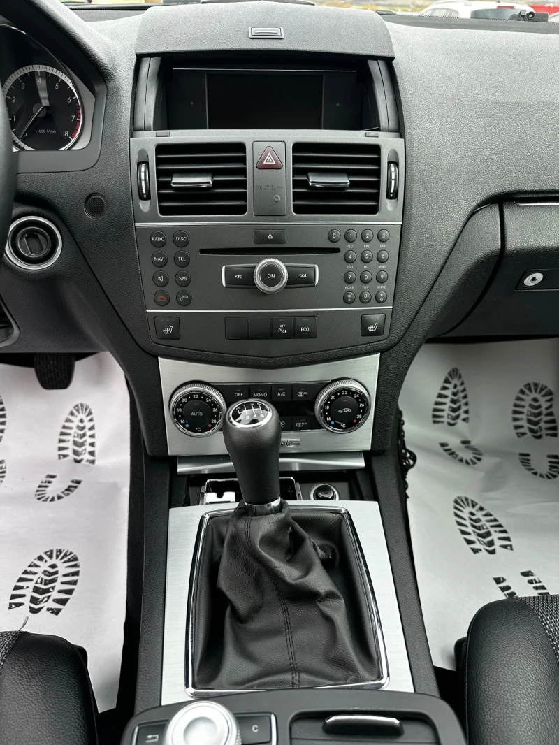 Mercedes-Benz C 180 1.8i-AVANGARDE-155000км-ЕВРО5-NEW-TOP, снимка 12 - Автомобили и джипове - 52537207