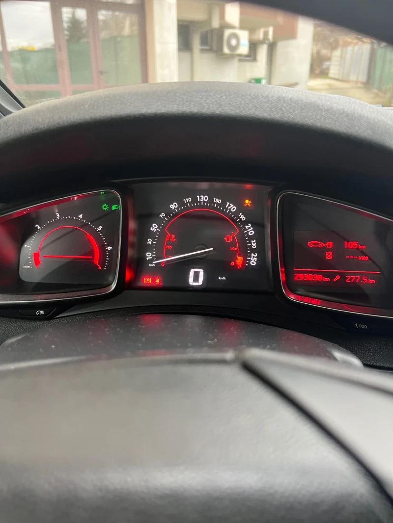 Citroen DS5 16HDi, снимка 4 - Автомобили и джипове - 52700210