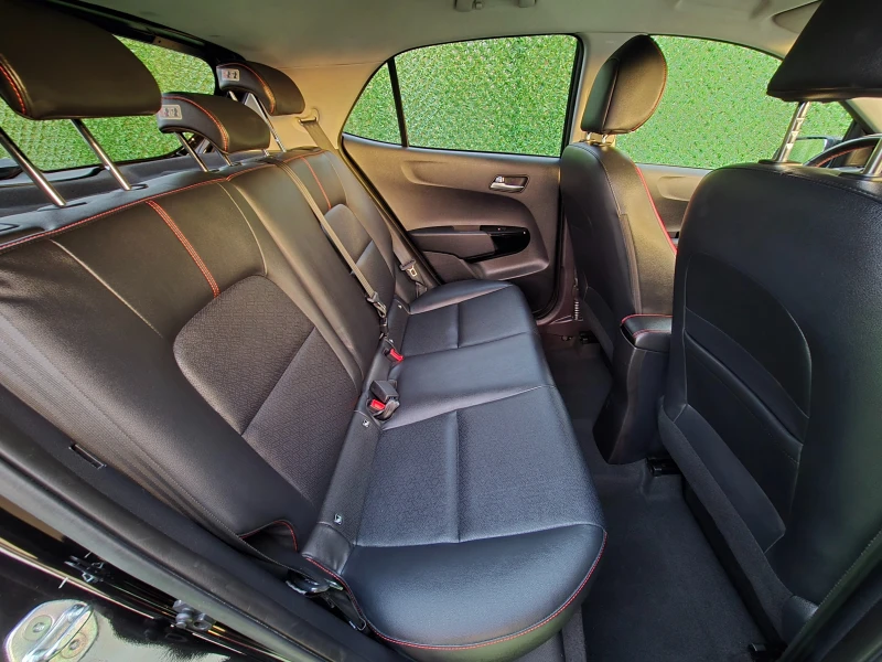 Kia Picanto 1.2i* 84кс* GT Line* 101000км* Евро 6, снимка 11 - Автомобили и джипове - 52775923