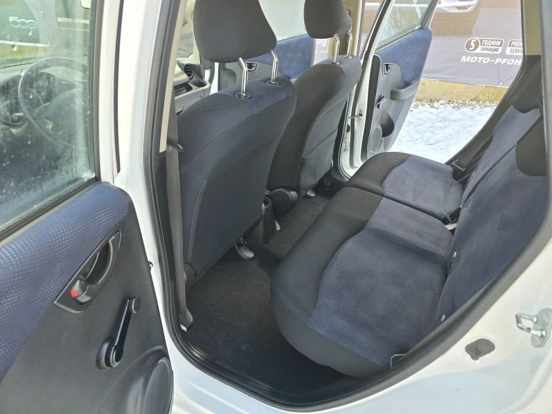 Honda Jazz 1.2, снимка 6 - Автомобили и джипове - 52904323