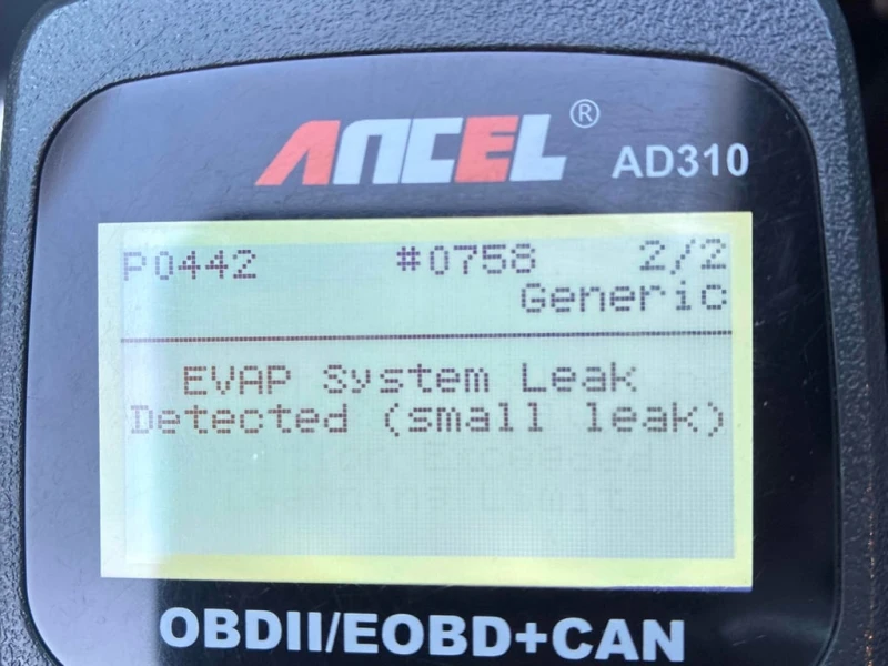 Mercedes-Benz C 300 * CARFAX * БЕЗ ПЪРВОНАЧАЛНА ВНОСКА, снимка 15 - Автомобили и джипове - 53032912