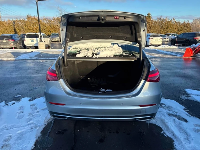 Mercedes-Benz C 300 * CARFAX * БЕЗ ПЪРВОНАЧАЛНА ВНОСКА, снимка 13 - Автомобили и джипове - 53032912