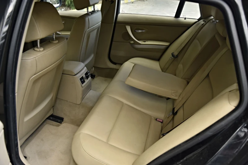 BMW 320, снимка 15 - Автомобили и джипове - 53050747