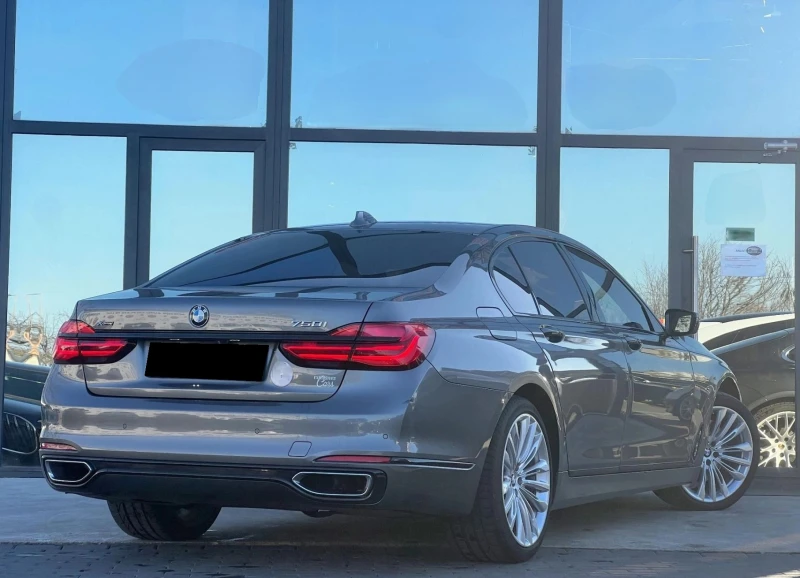 BMW 750 xDrive, снимка 4 - Автомобили и джипове - 53163070
