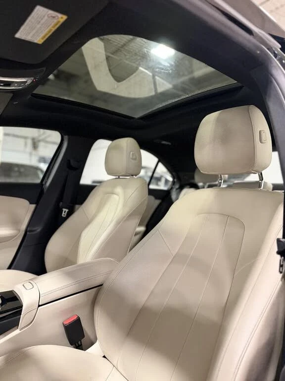 Mercedes-Benz A 220 4 MATIC * АвтоКредит(ЦЕНА ДО БГ), снимка 16 - Автомобили и джипове - 53576611