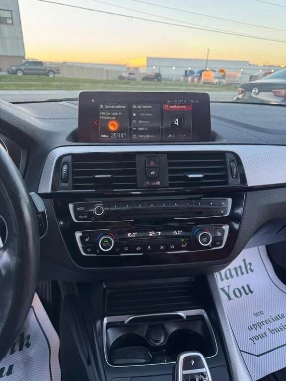 BMW 230 i XDRIVE M PACK* HARMAN/KARDON* CARPLAY* LANE ASSI, снимка 11 - Автомобили и джипове - 53770942