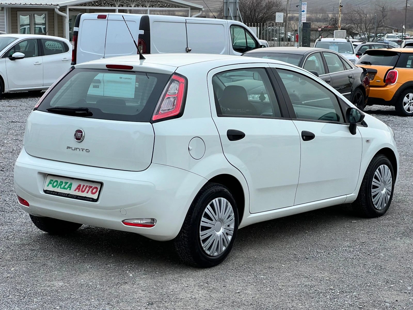 Fiat Punto 1.3MJT-EVO-EURO 5B - изображение 4