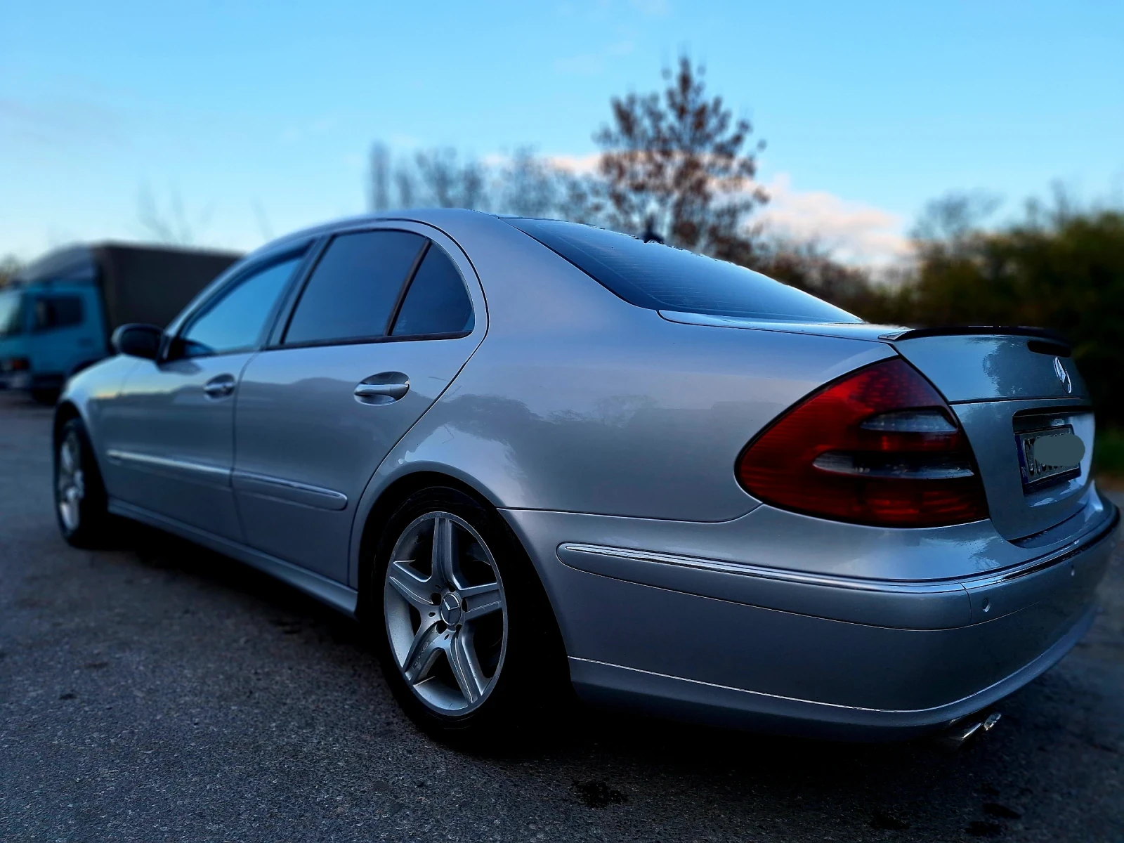 Mercedes-Benz E 320 CDI - изображение 3
