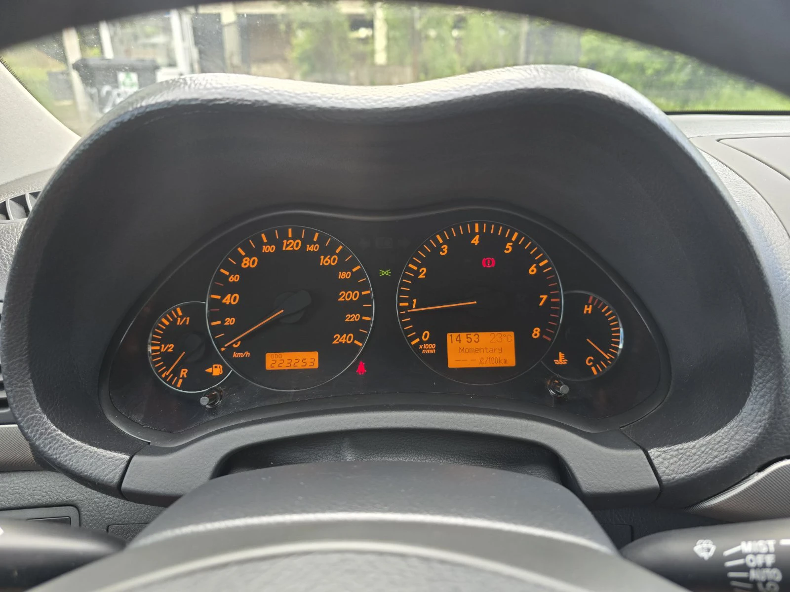 Toyota Avensis 1.8 Sol Facelift - изображение 10