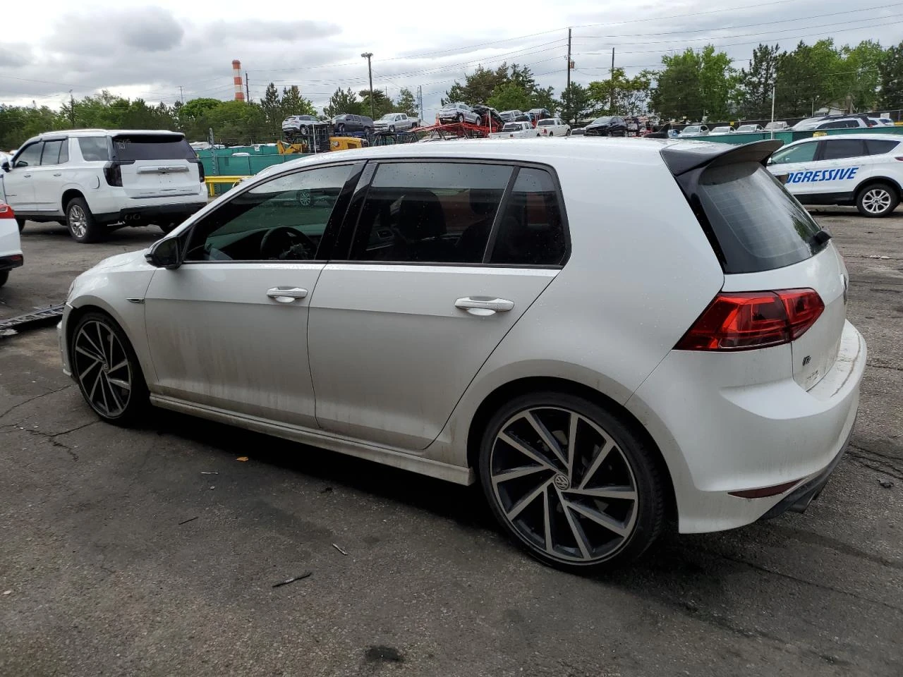 VW Golf R 2.0T 4x4 - изображение 2