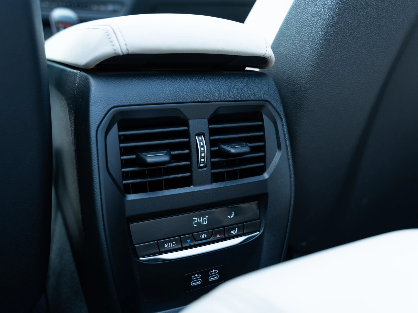 BMW M4 Cabrio Competition xDrive | Mobile.bg   16