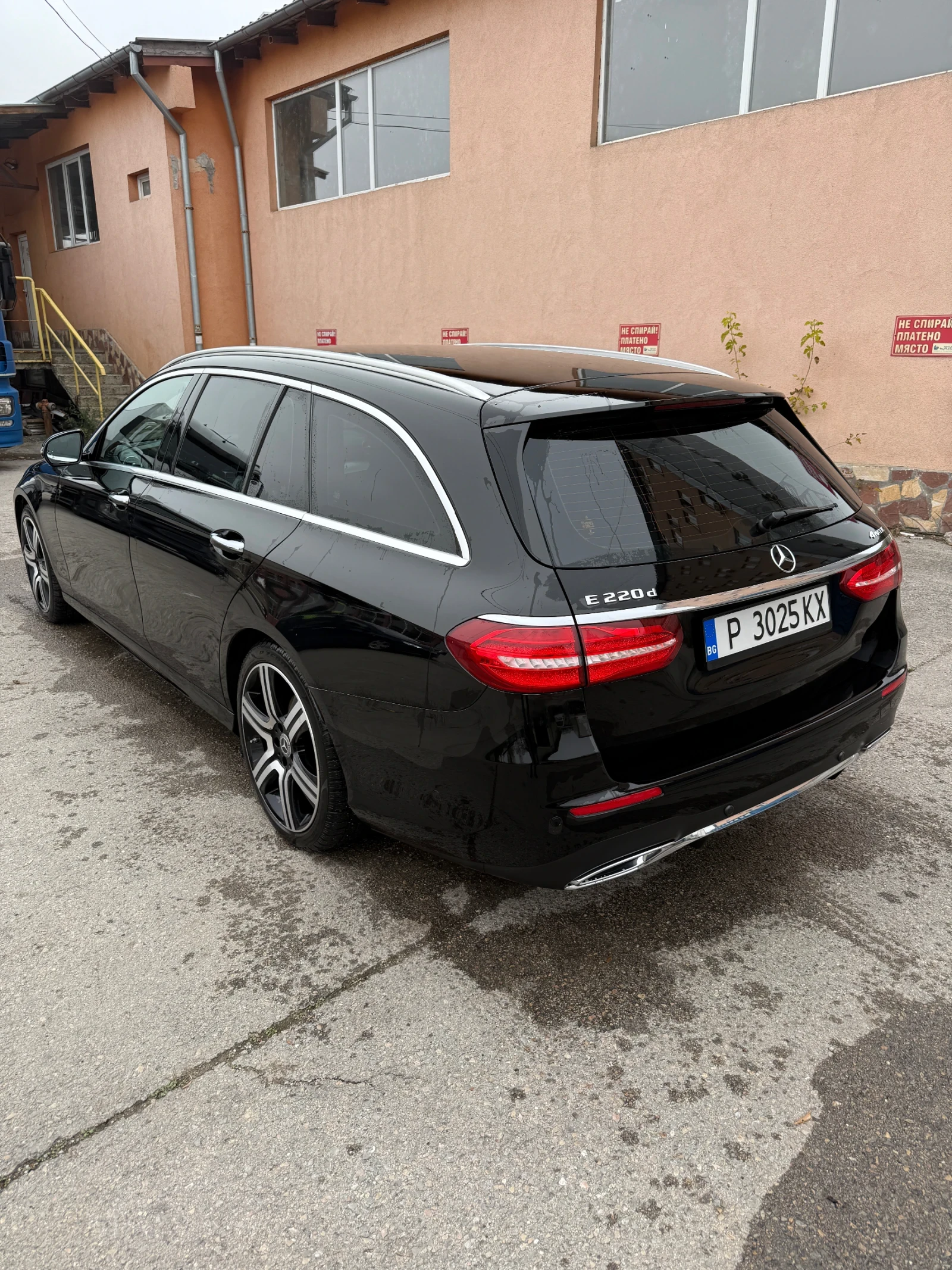 Mercedes-Benz E 220 AMG line - изображение 5