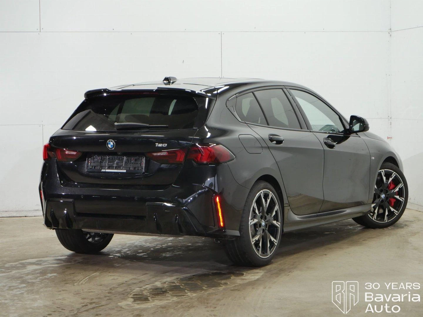 BMW 120 i M Sport Paket Steptronic - изображение 3