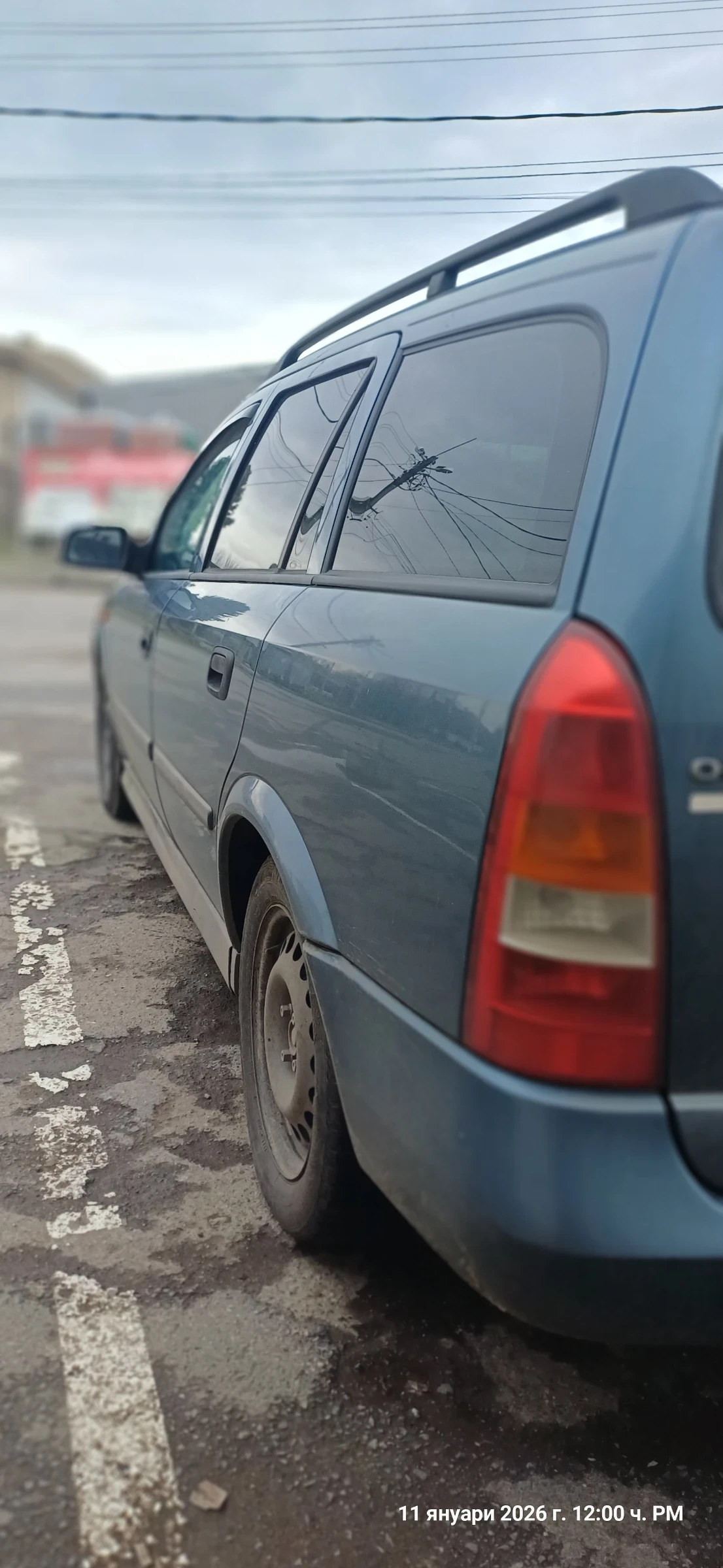 Opel Astra Комби - изображение 6