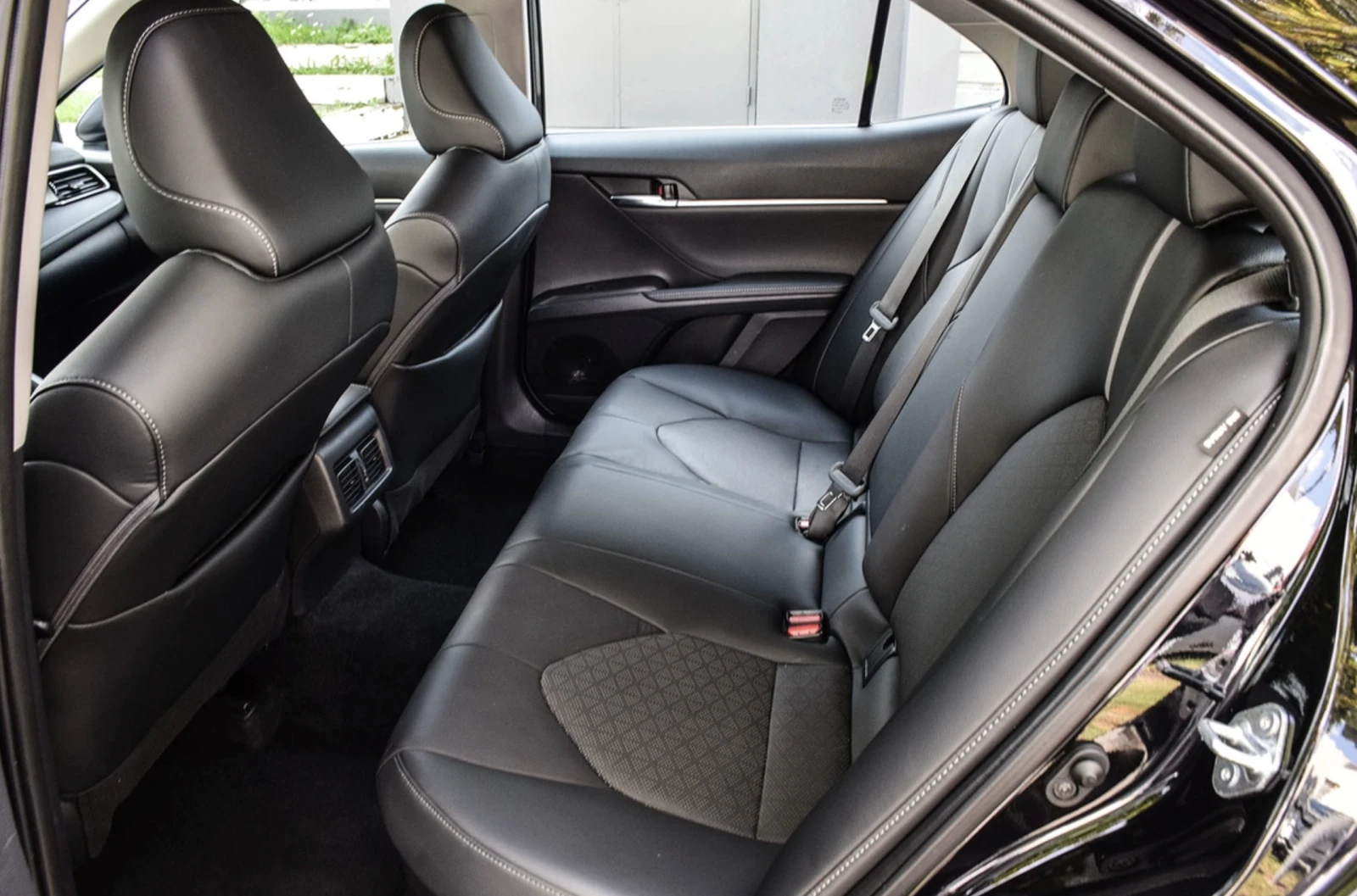 Toyota Camry 2022 Toyota Camry Hybrid XSE | Mobile.bg � ����������� 10