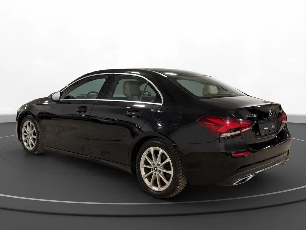 Mercedes-Benz A 220 4 MATIC * АвтоКредит(ЦЕНА ДО БГ) - изображение 7