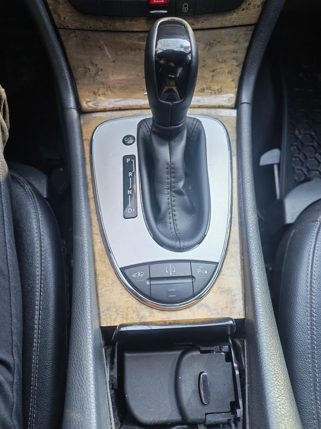 Mercedes-Benz E 350, снимка 14 - Автомобили и джипове - 53848874