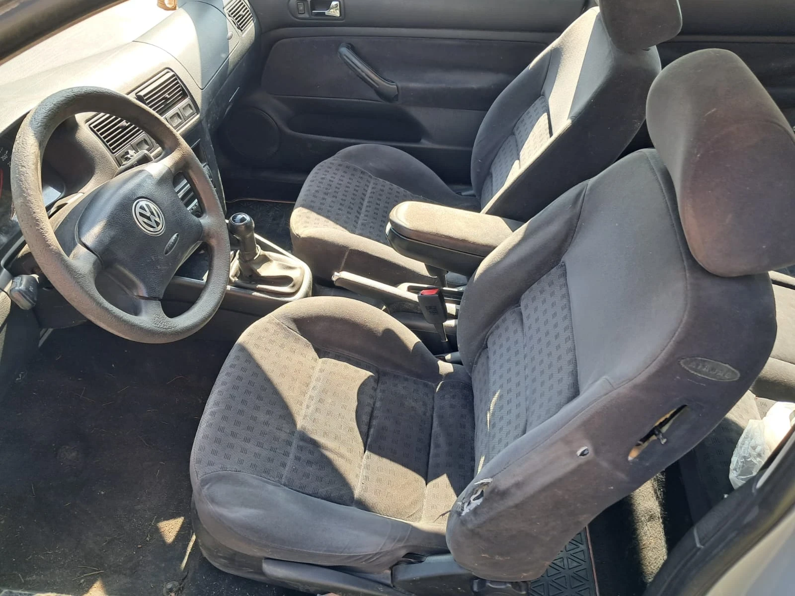 VW Golf, снимка 6 - Автомобили и джипове - 54071219