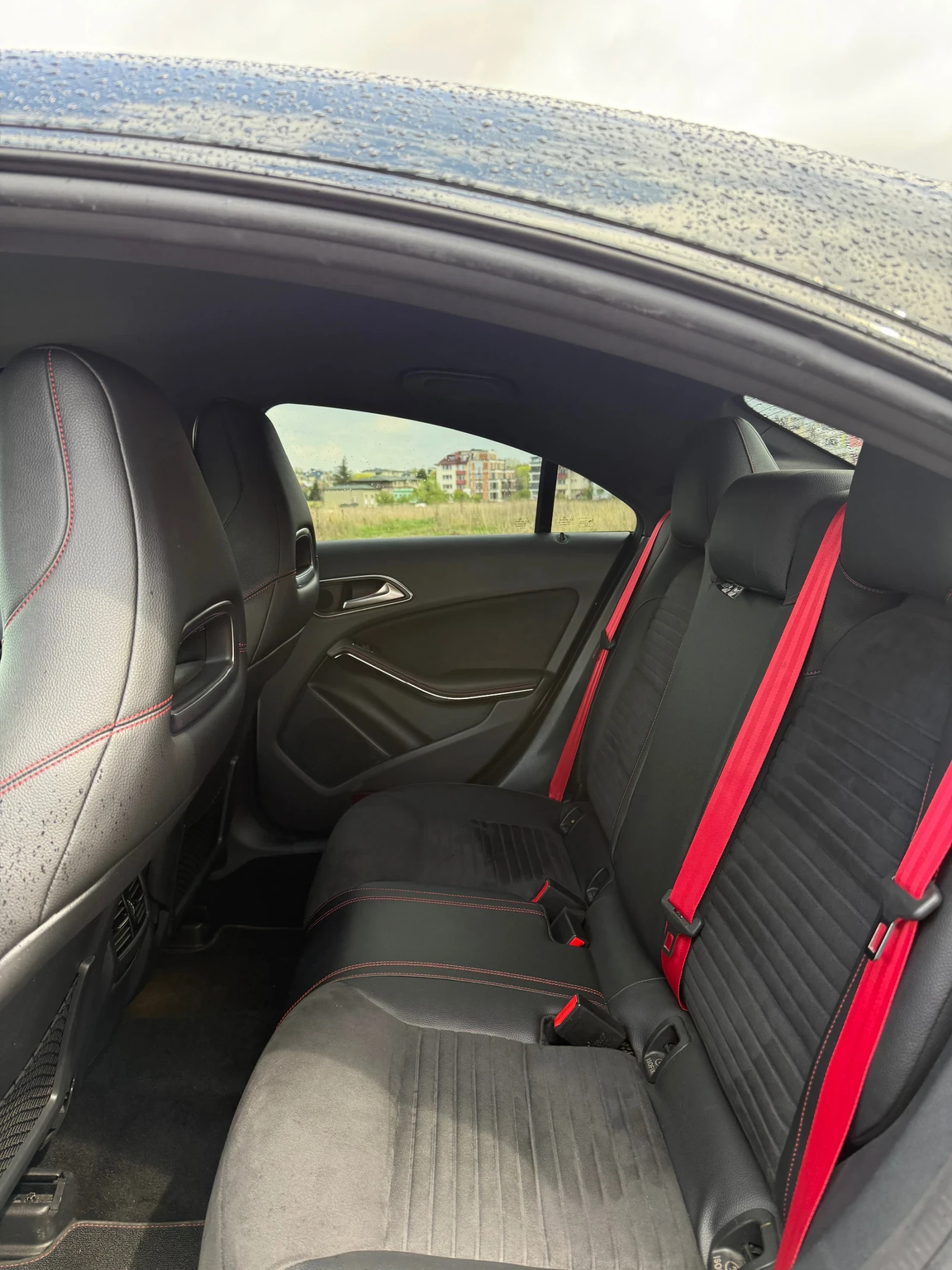 Mercedes-Benz CLA 250, снимка 12 - Автомобили и джипове - 54305037