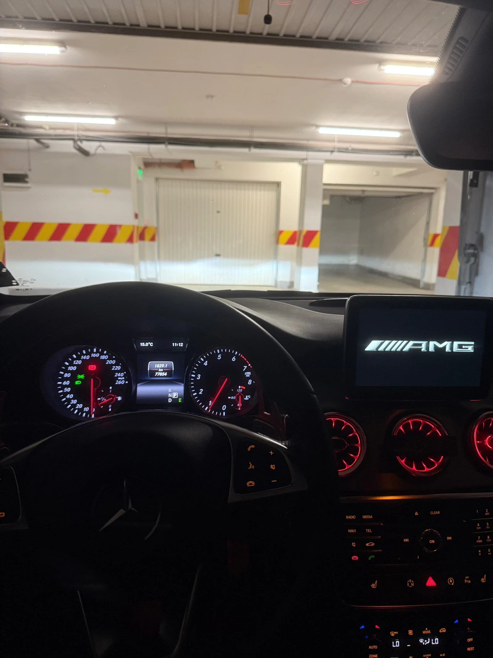 Mercedes-Benz CLA 250, снимка 14 - Автомобили и джипове - 54305037