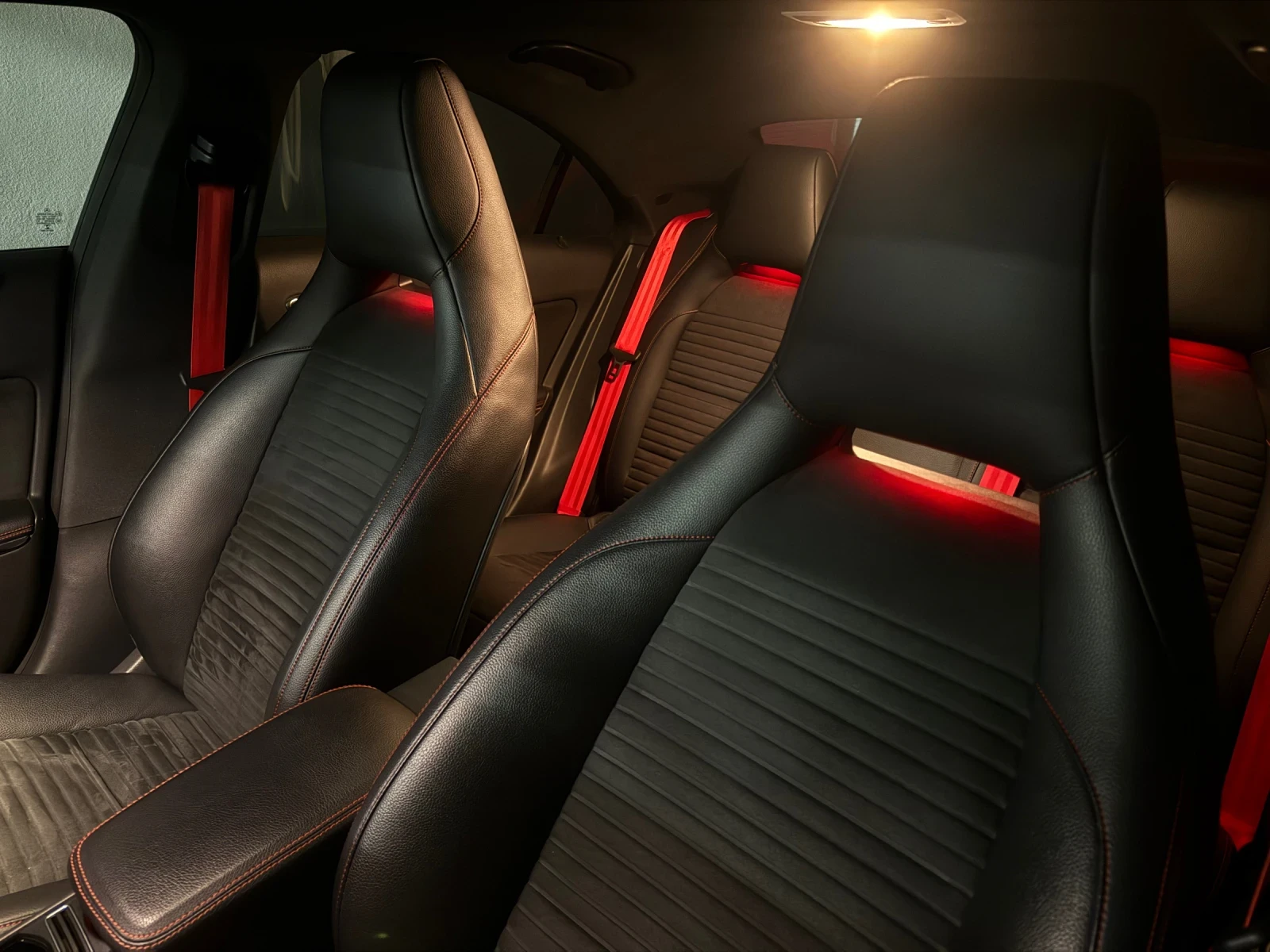 Mercedes-Benz CLA 250, снимка 16 - Автомобили и джипове - 54305037