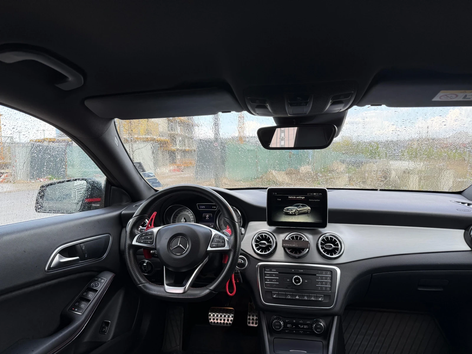 Mercedes-Benz CLA 250, снимка 11 - Автомобили и джипове - 54305037