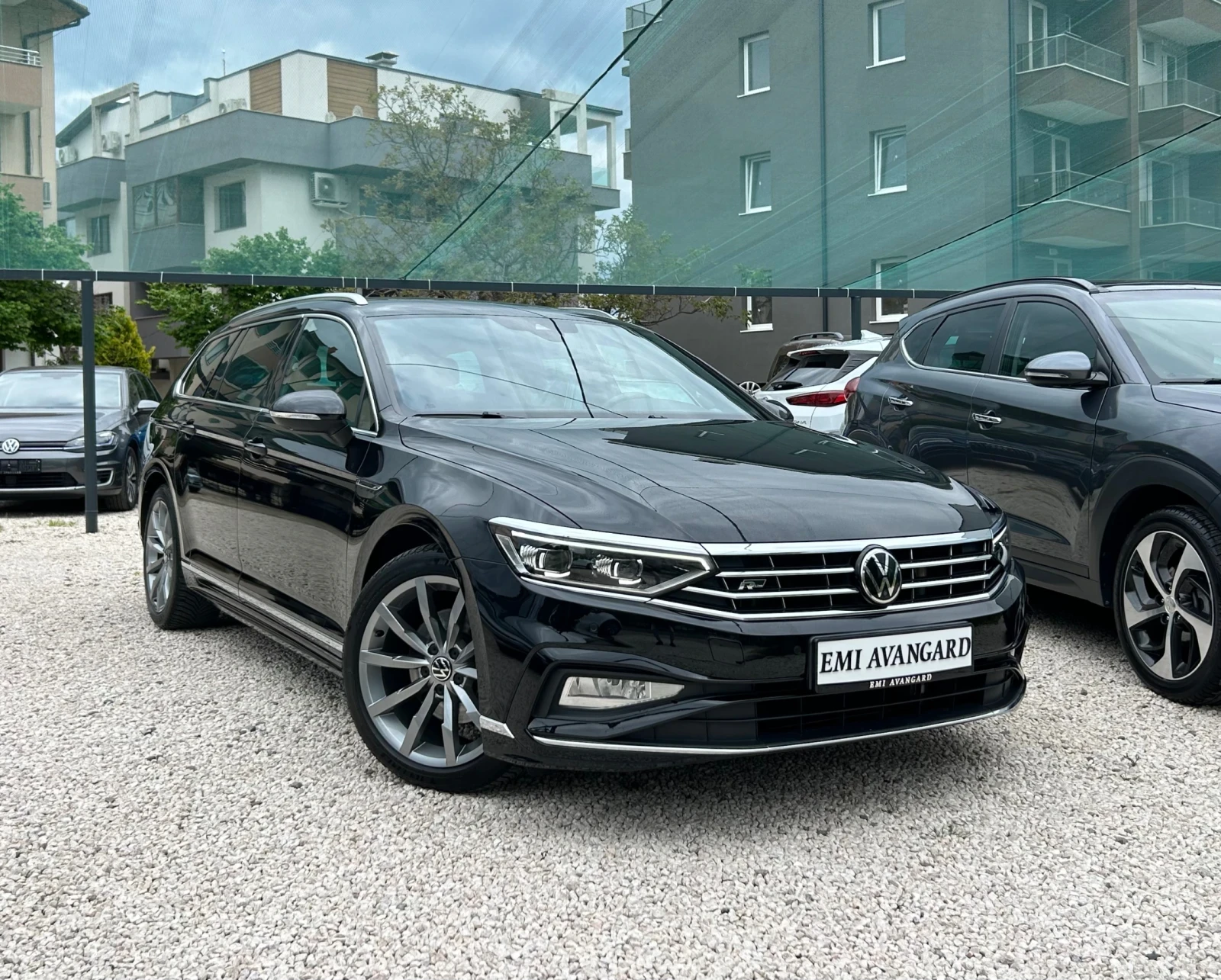 VW Passat R LINE 2.0 TDI DSG 4MOTION