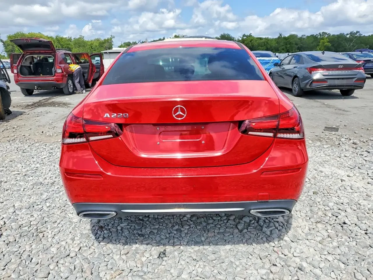 Mercedes-Benz A 220, снимка 6 - Автомобили и джипове - 54412034