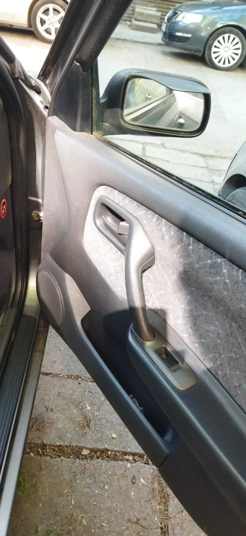 Nissan Primera 2.0 CD, снимка 5 - Автомобили и джипове - 54491189