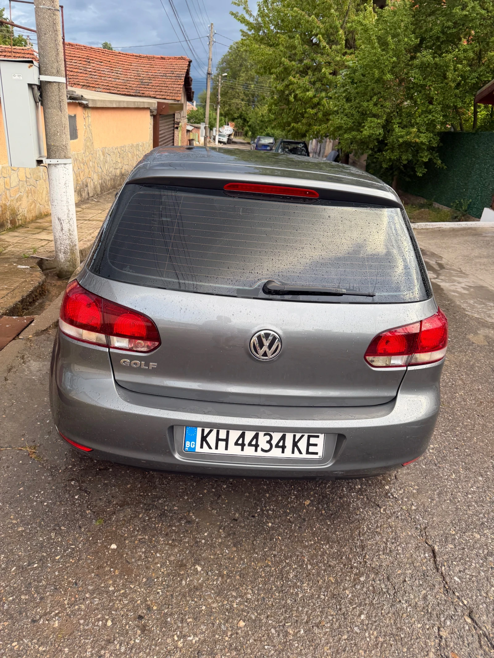 VW Golf VW Golf 1.6i-чисто нова газова уредба , снимка 14 - Автомобили и джипове - 54646088