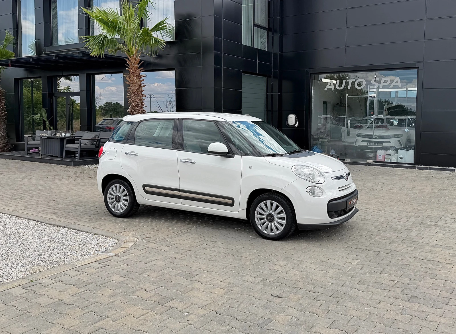 Fiat 500L 1.3 Multijet * 160000км* , снимка 3 - Автомобили и джипове - 55242950