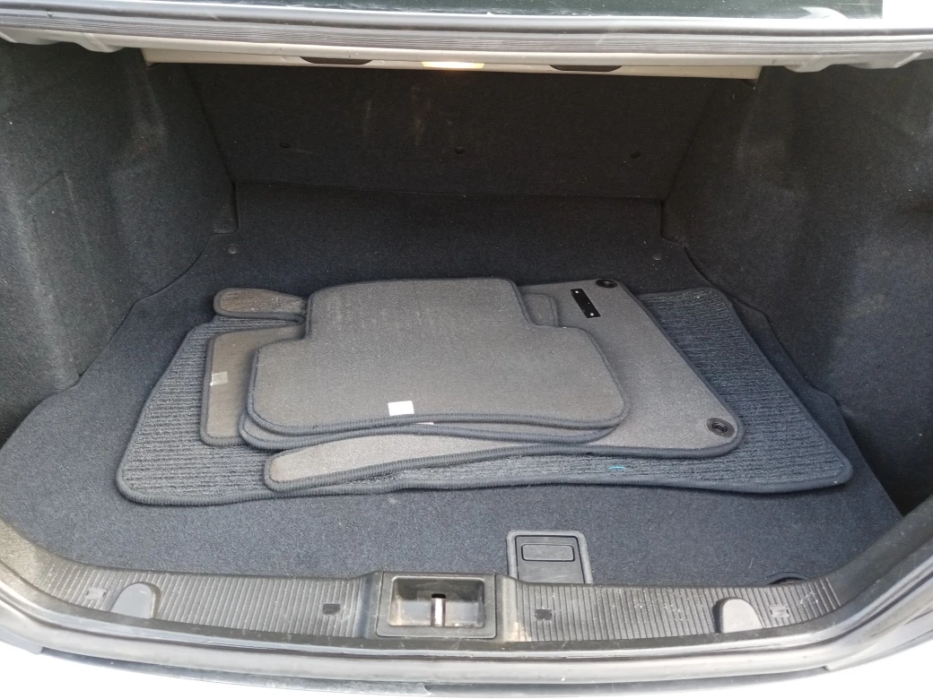 Mercedes-Benz C 180 KOMPRESSOR-FACELIFT-AVANGARDE, снимка 16 - Автомобили и джипове - 55661424