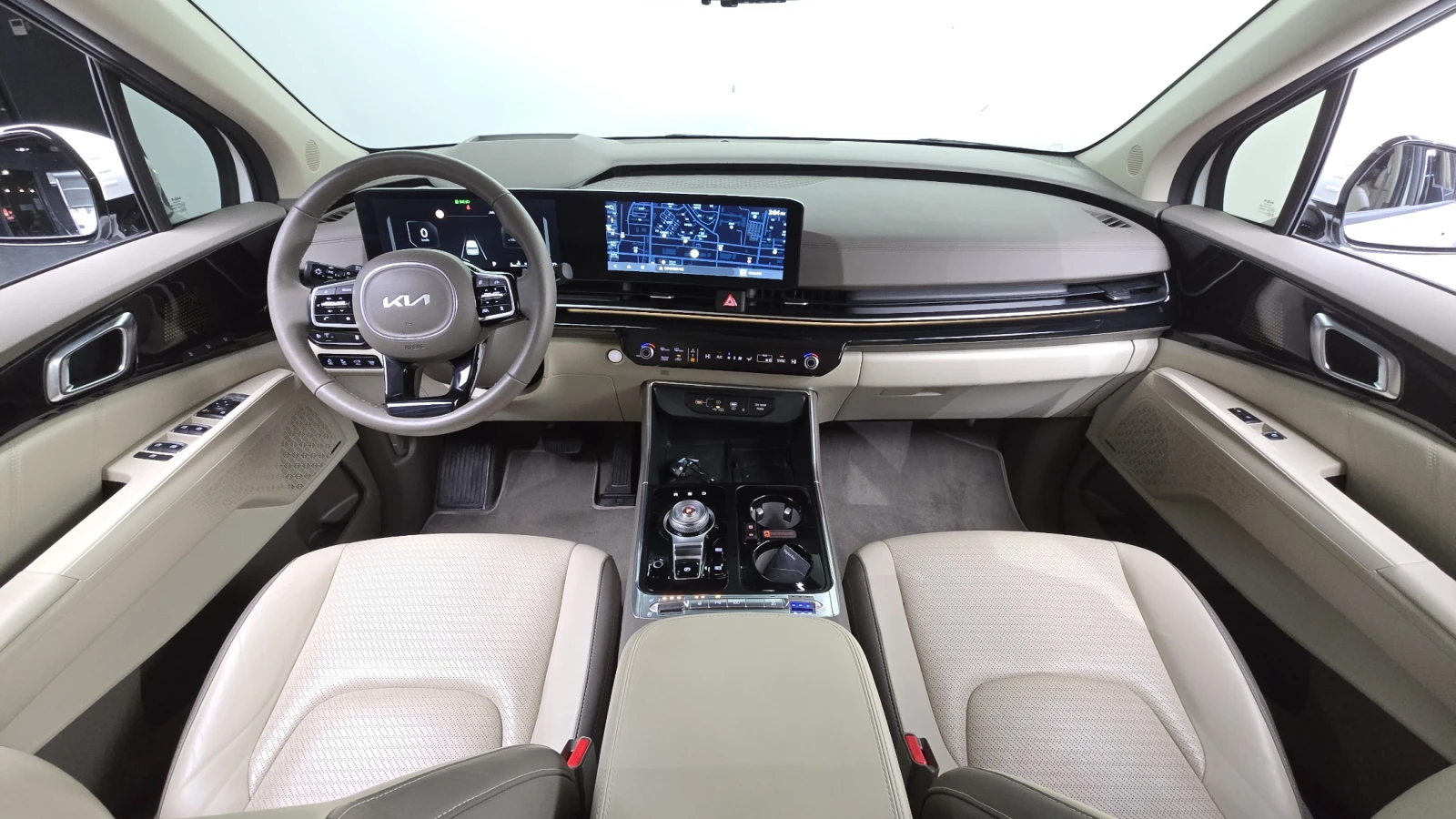 Kia Carnival 3.5* ОБДУХВАНЕ* ЕЛ. БАГАЖНИК* 360* HUD* КРАЙНА ЦЕН, снимка 7 - Автомобили и джипове - 55872549