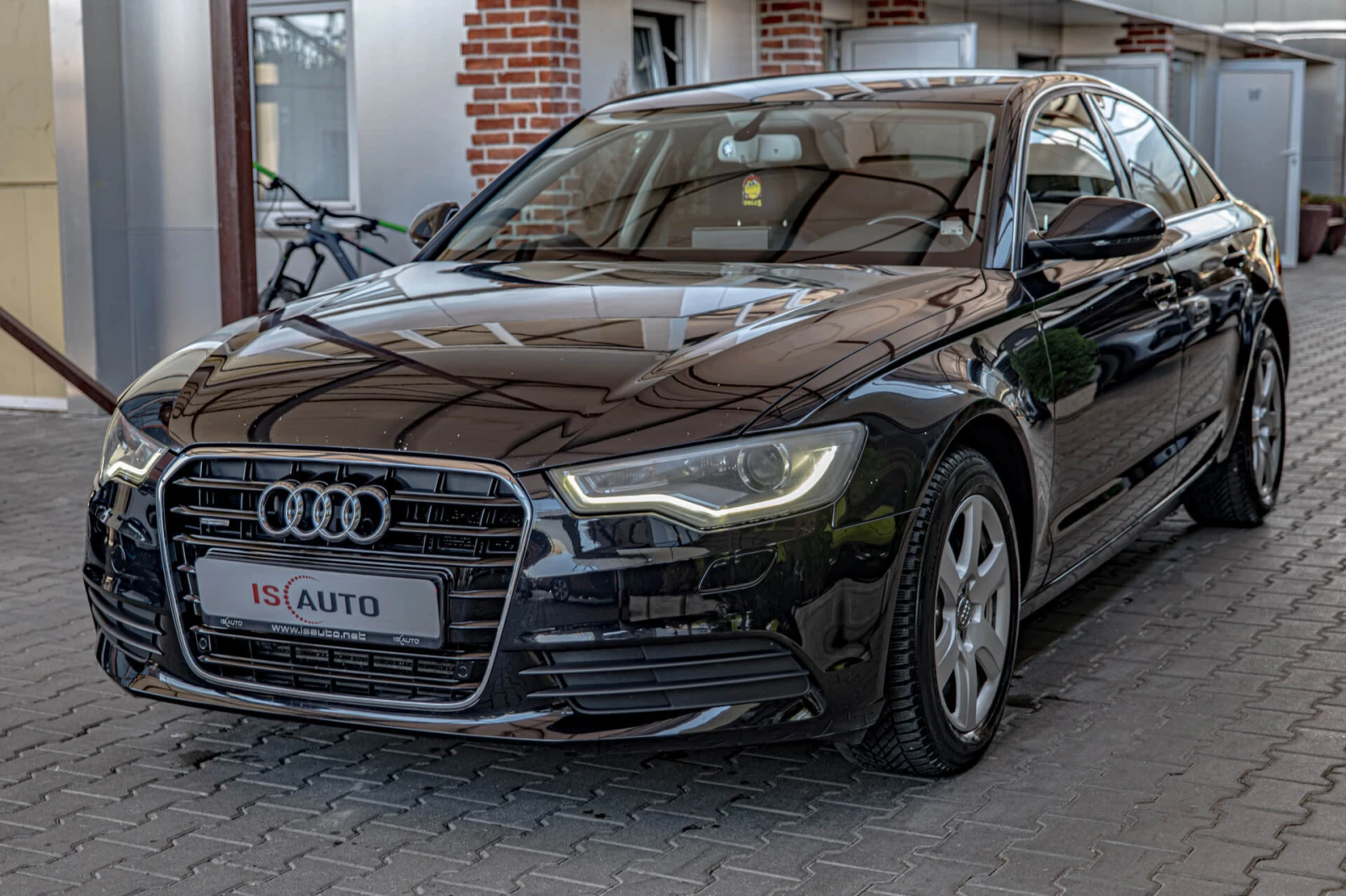 Audi A6 3.0TDI/Quattro/Подгрев/Navi/PDC, снимка 3 - Автомобили и джипове - 55929825