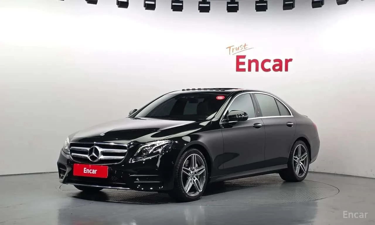 Mercedes-Benz E 300 AMG Line/360/ОБДУХ/ПОДГРЕВ/ПАНО/ФИНАНСИРАНЕ
