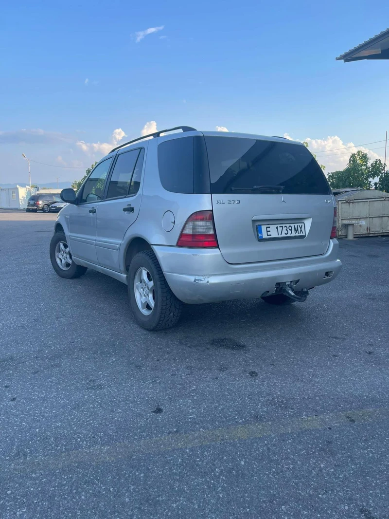 Mercedes-Benz ML 270 CDI, снимка 3 - Автомобили и джипове - 46834706