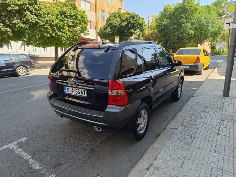 Kia Sportage, снимка 14 - Автомобили и джипове - 46986581