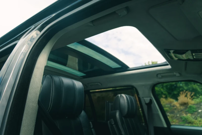 Land Rover Range rover, снимка 13 - Автомобили и джипове - 52543048