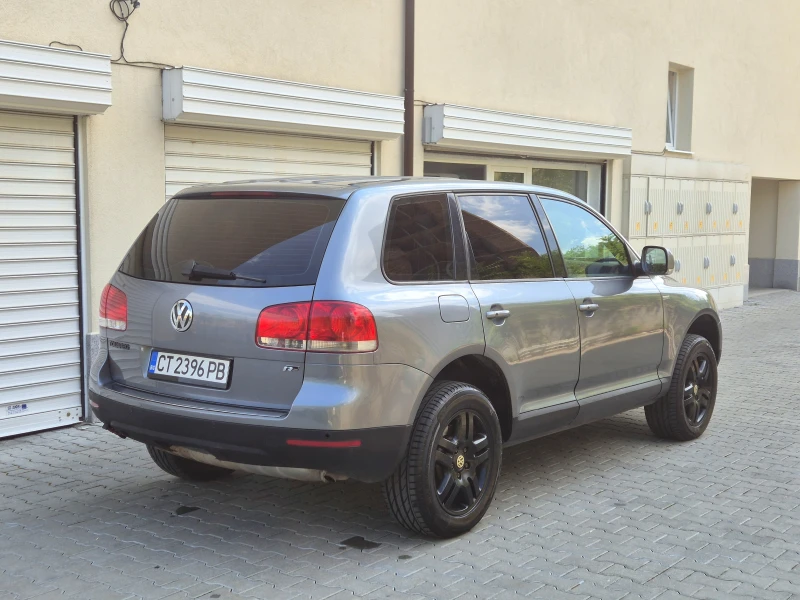 VW Touareg 3.2 ГАЗ/Бензин, снимка 3 - Автомобили и джипове - 52033813