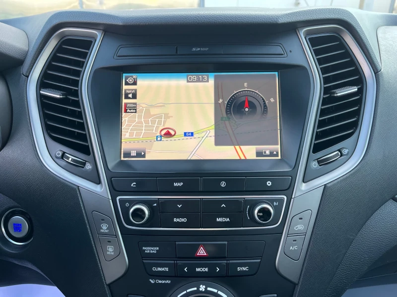 Hyundai Santa fe Кожа, панорама, камера, 2018, Италия, снимка 12 - Автомобили и джипове - 52060112