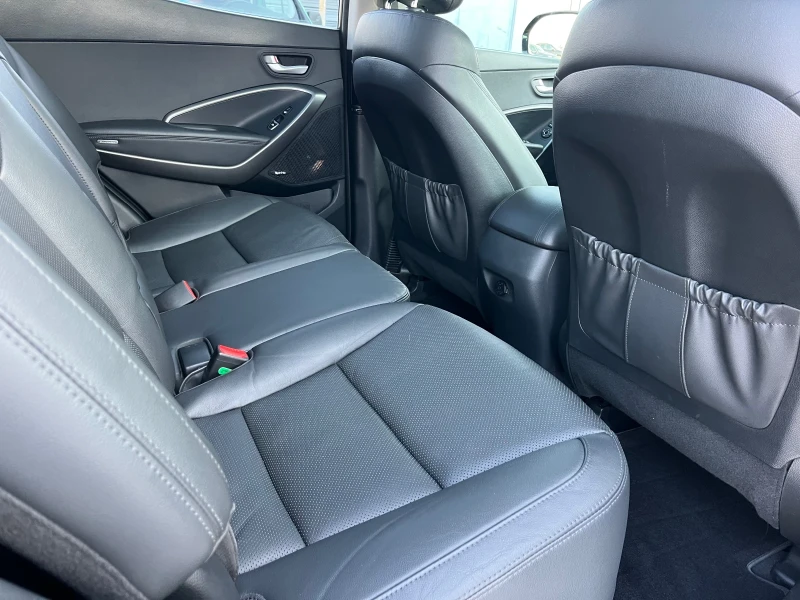 Hyundai Santa fe Кожа, панорама, камера, 2018, Италия, снимка 11 - Автомобили и джипове - 52060112