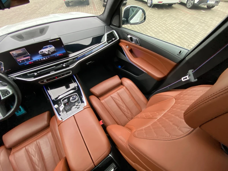 BMW X7 xDrive40d M Sport 6+ 1, снимка 13 - Автомобили и джипове - 52576802