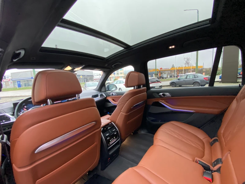 BMW X7 xDrive40d M Sport 6+ 1, снимка 15 - Автомобили и джипове - 52576802