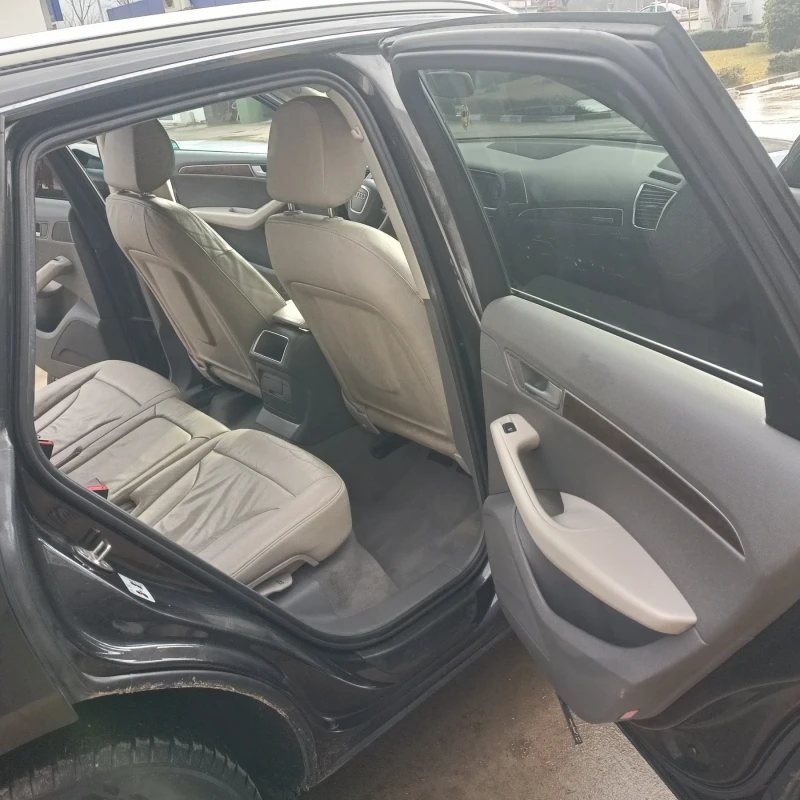 Audi Q5 2.0TDI 170K, снимка 10 - Автомобили и джипове - 53391620