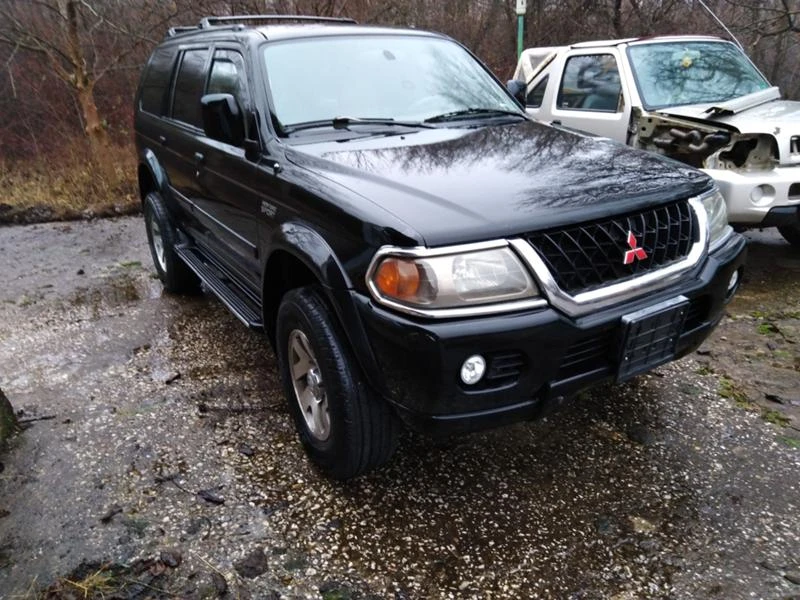 Mitsubishi Pajero sport 2.8 tdi, снимка 5 - Автомобили и джипове - 31022435