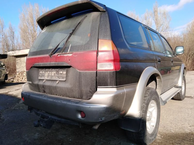 Mitsubishi Pajero sport 2.8 tdi, снимка 6 - Автомобили и джипове - 31022435